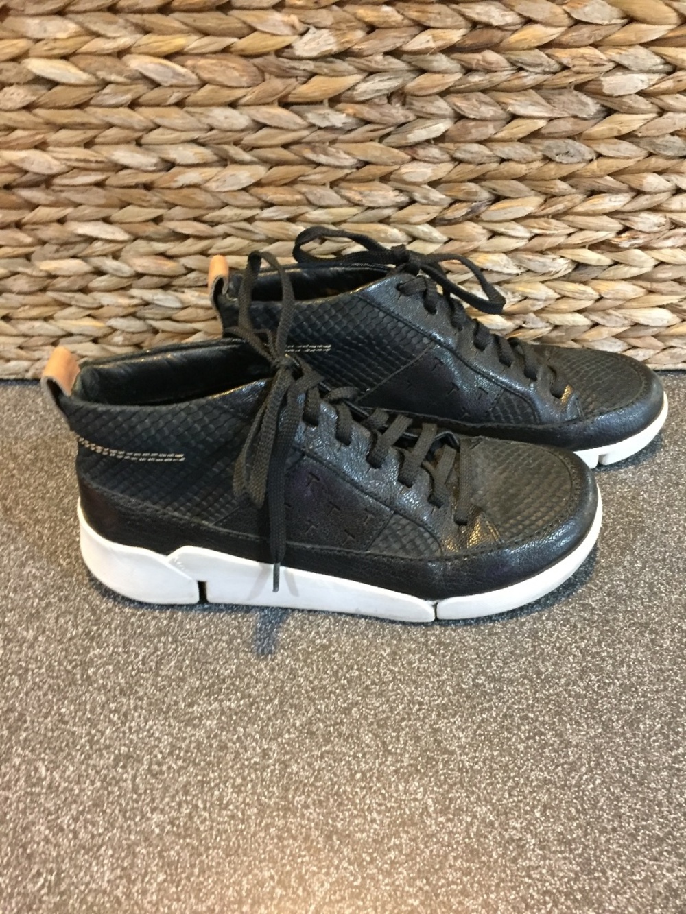 Clarks Trigenic Black Textured Sneakers with White Sole